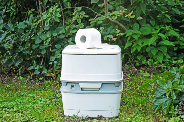 Portable Toilet Options We Offer in Vaughn, WA