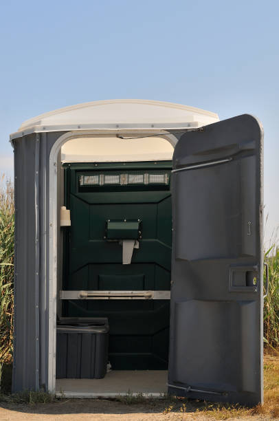 Best Sanitation services for porta potties  in Vaughn, WA