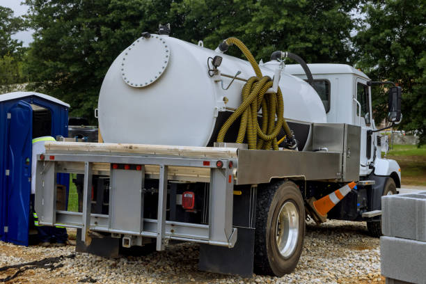Best Affordable portable toilet rental  in Vaughn, WA